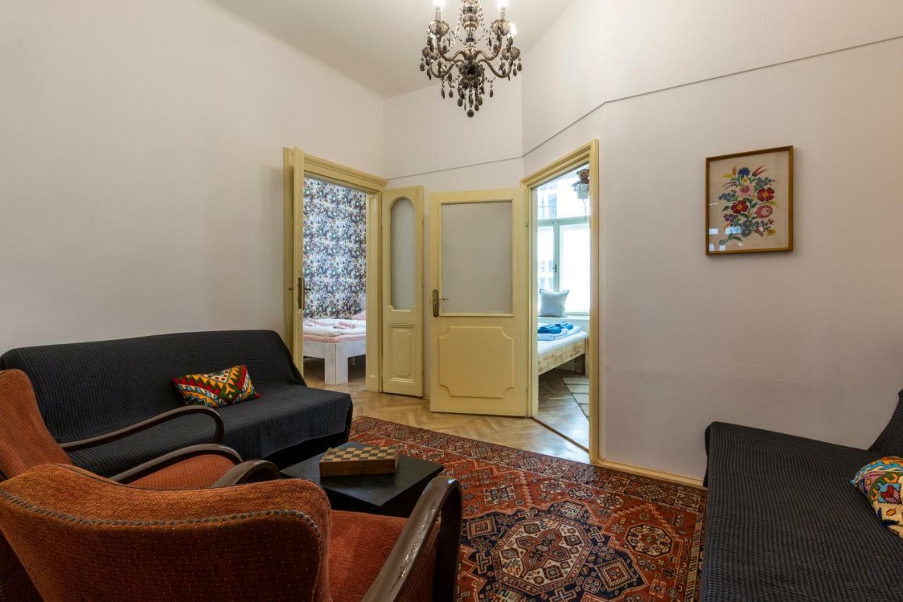 Vintage Home In The Center Budapest Extérieur photo